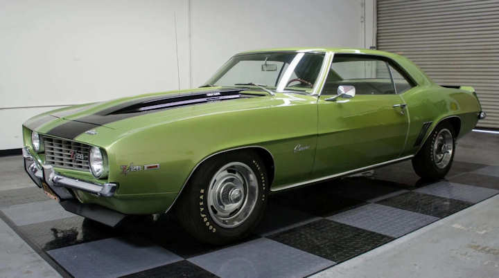 59 59 ~ Frost Green